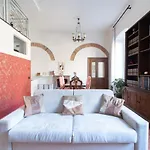 Grand 1845 - Meliora Apartment *