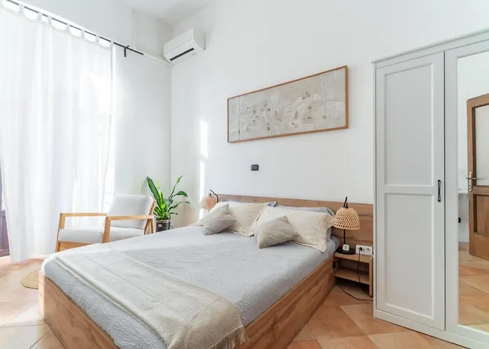 Apartment Grand 1845 - Meliora